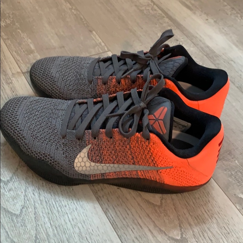 Nike Kobe’s basketball shoes